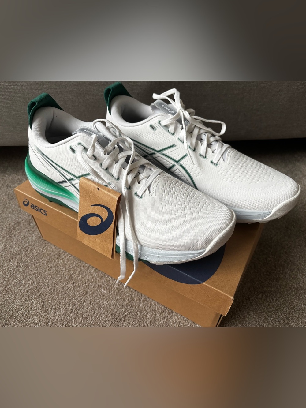 ASICS Men's White & Green Brand New Golf Shoes - Lightweight Cushioning